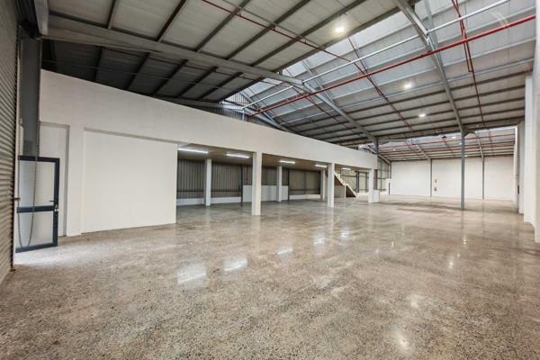 We are pleased to offer this newly built 804m&#178; warehouse FOR SALE, presenting ...