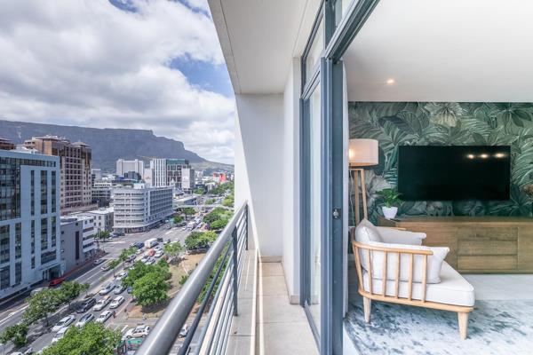 Experience the epitome of De Waterkant living in this meticulously renovated apartment, a haven of sophistication. Its open-plan living ...