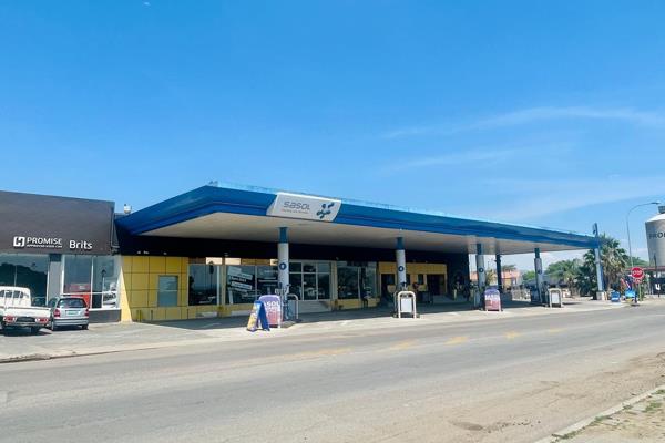 This strategically located SASOL filling station property in Brits offers exceptional ...