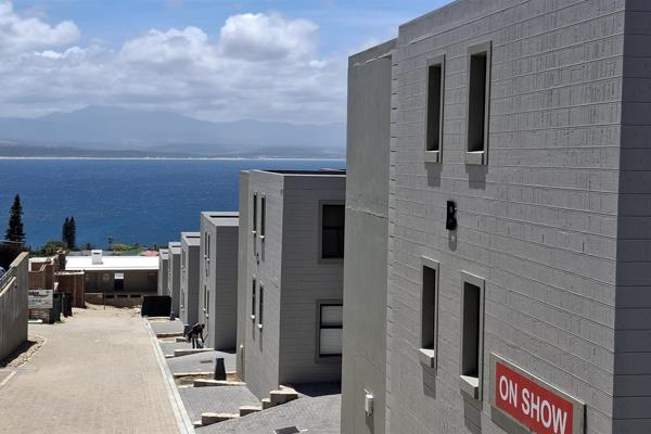 A brand new development in Mossel Bay, offering quality finishes throughout the ...