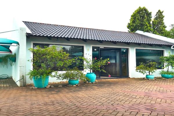 780 SQM Commercial Property For Sale in Bedfordview at R5,500,000.00
Freestanding ...