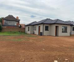 House for sale in Soshanguve VV