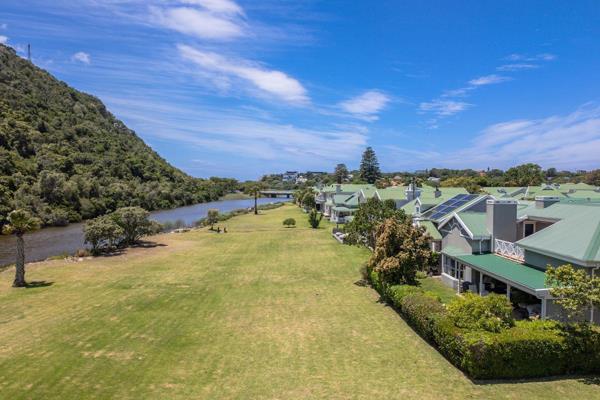 SOLE MANDATE

This unit presents a unique opportunity in one of Plettenberg Bay&#39;s ...