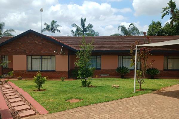 Stunning 4 Bedroom House and an outside 2 bedroom house for sale situated in a Beautiful Area around  Tzaneen Town, The House consist ...