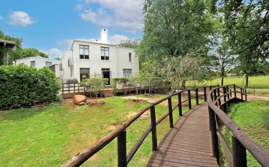 4 Bedroom House for sale in Centurion Golf Estate