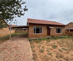 House for sale in Meiringspark Ext 4