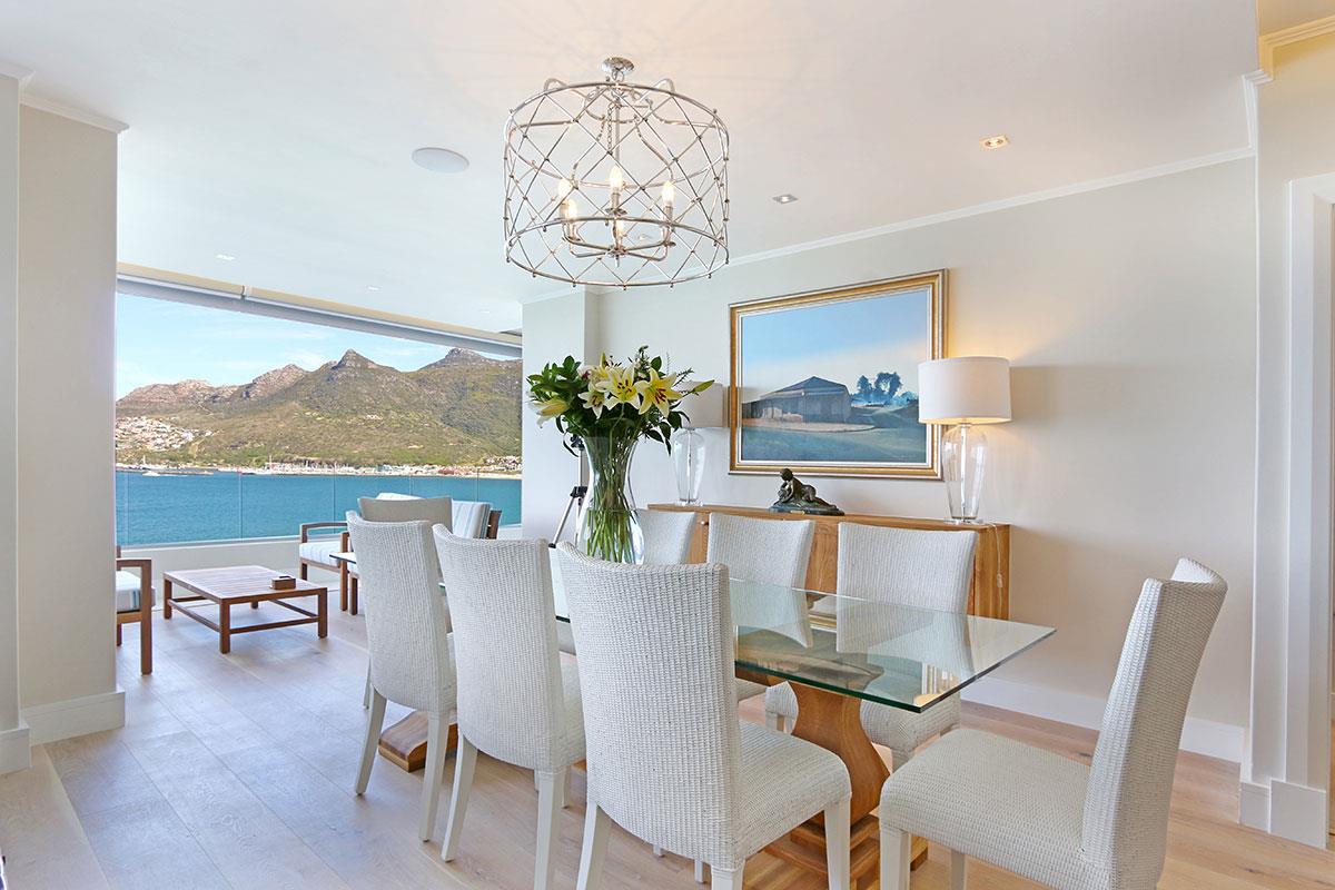 Photo of 3 Bedroom Apartment / flat to rent in Hout Bay Central