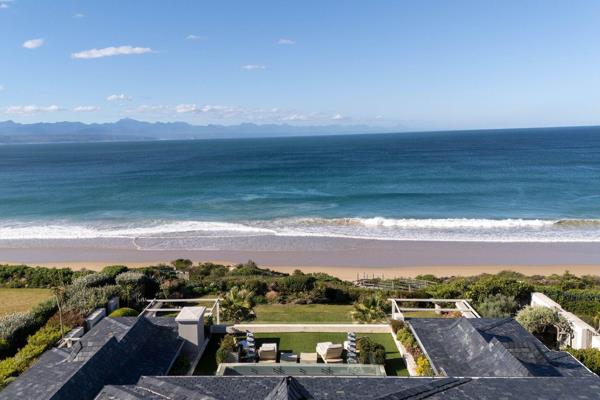 JOINT MANDATE

Escape to paradise with this exquisite property offering the best of both worlds - stunning views of Robberg on your ...