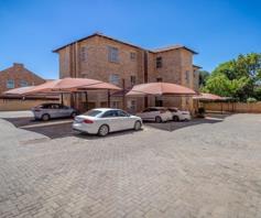 Apartment / Flat for sale in Fairland