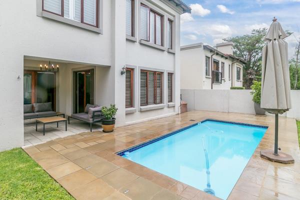 This hidden gem in Ferndale is a must see. One of only ten homes in the complex. Safe and secure living in the heart of Randburg. ...