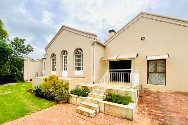 Welcome to your dream home, nestled in the heart of the charming suburb of Emmarentia. This exquisite property, set on a generous 993 ...