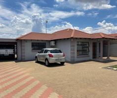 House for sale in Mandela View