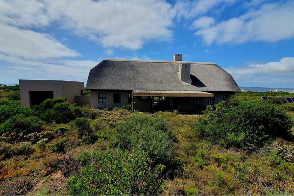 ** Exclusive Mandate**
Welcome to an ideal coastal retreat in Springerbaai Coastal Eco Estate. This captivating 3-bedroom, 2-bathroom ...