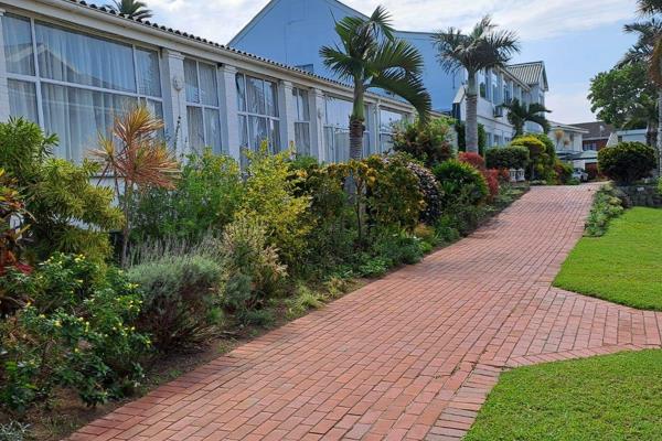 Discover your perfect home in the heart of Scottburgh with this delightful bedsit, ideally located within our vibrant retirement ...