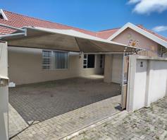 House for sale in Nahoon