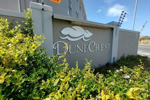 Best Priced 2 Bed Unit In The Dune Crest! Embrace Coastal Living!

Exclusive Sole Mandate

This inviting 2-bedroom, 1-bathroom ...