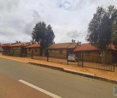 Apartment / Flat for sale in Olievenhoutbosch