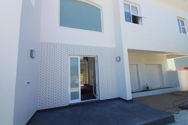 Recently renovated Spacious 5 bedroom, double story home available in Sunset Beach for long term rental – ...