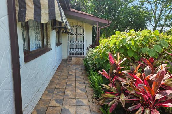 Delightful, well-maintained three bedroomed home in Nyala Park.
Open plan entrance hall, lounge and dining room.  Nice sized, fully ...