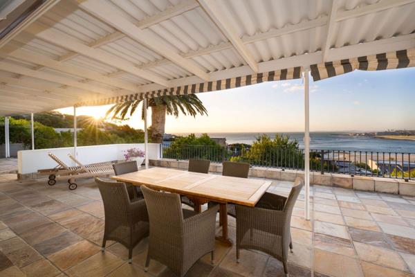 Discover coastal living at its finest in this beautifully positioned 3-bedroom home, offering breathtaking panoramic views of False Bay ...