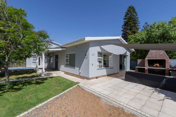 Exclusive Sole Mandate
This 3-bedroom home with a flatlet and a double-story cottage in ...