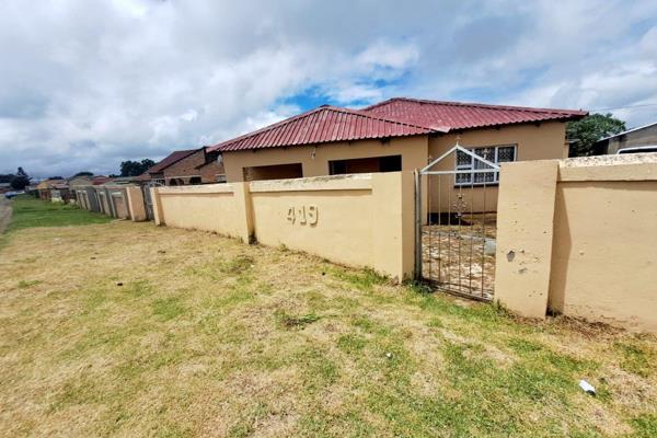 We are excited to present this 3 bedroom house available on the market in Dimbaza township.

This home is situated in a quiet ...