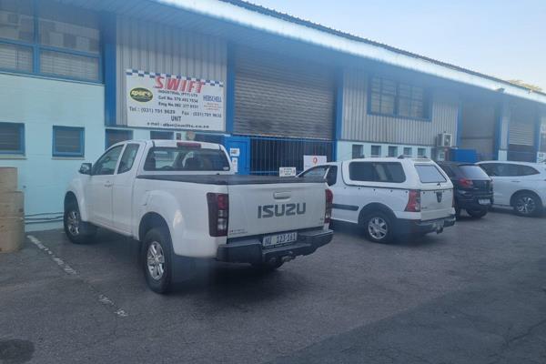 We are pleased to offer a 380sqm warehouse in the highly sought-after Maxmead area. ...