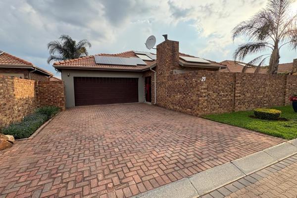 This stunning home ticks all the boxes and is situated in the upmarket area of Bartlett in a secure 24-hour guarded cluster complex ...