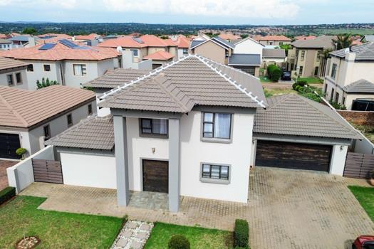 3 Bedroom House for sale in Silver Stone Country Estate