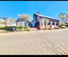 Apartment / Flat for sale in Oakdene