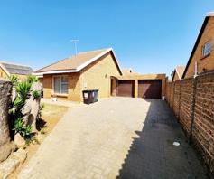 House for sale in Bonaero Park