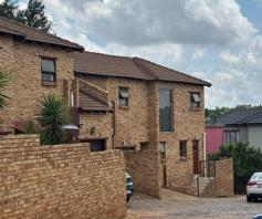 House for sale in Thatchfield Estate