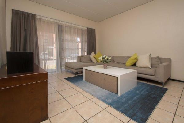 Located in Stonebridge, Jan Frederick Str, Randpark Ridge
Modern flat tiled throughout
2 ...