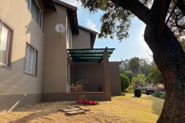 Offers from R699 000 (Owner asking R750 000)
Ground floor unit offering a perfect blend of comfort and elegance. 
Featuring 3 ...