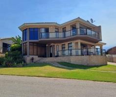 House for sale in Wavecrest