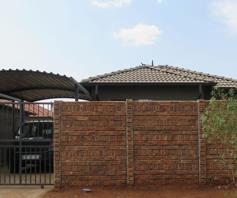 House for sale in Protea Glen