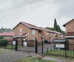 Townhouse for sale in Rietfontein