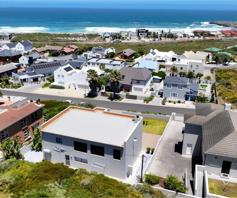 House for sale in Yzerfontein