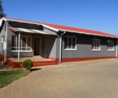 House for sale in Uitsig