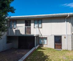 House for sale in Hartenbos Central