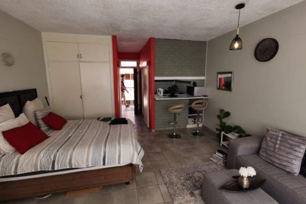 Charming 1-Bedroom, 1-Bathroom Apartment in arcadia

This cozy and modern 1-bedroom, 1-bathroom apartment offers the perfect blend of ...