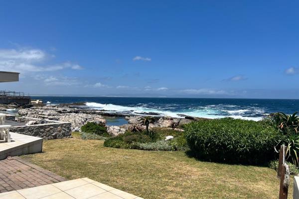 SEAFRONT SPLENDOUR – BREATHTAKING VIEWS
This 3 Bedroom property is situated in Whale Rock Estate. Seldom are any of the front row ...