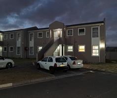 Apartment / Flat for sale in Muizenberg