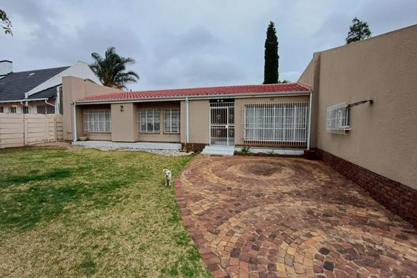 Family Home in Parkrand

House offers:
4 Bedrooms with built in cupboards
2 ...