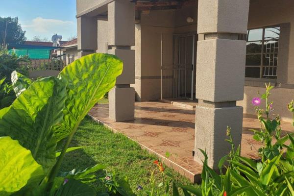 Welcome to your ideal family rental home! Situated in a peaceful and sought-after area of Fochville, this delightful property offers ...