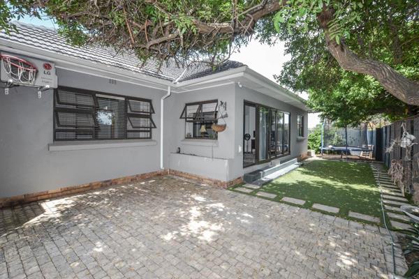 SOLE MANDATE - Viewing on Tuesday 7 January 2025: 
 How&#39;s this for starting off the new year... this immaculate family home in the ...