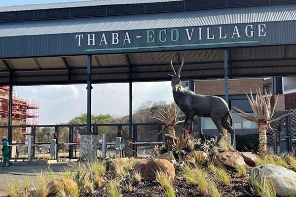 Located in the southern region of Johannesburg, Thaba Eco Village offers premium, eco-friendly living with the exceptional quality and ...