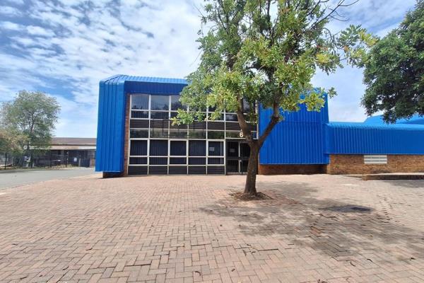 406m&#178; warehouse in Benrose, Johannesburg, perfect for industrial businesses. ...