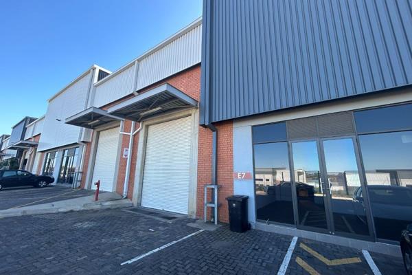 This warehouse/office space is perfect for a smaller operation with a great location. ...