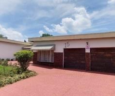 House for sale in Huttenheights